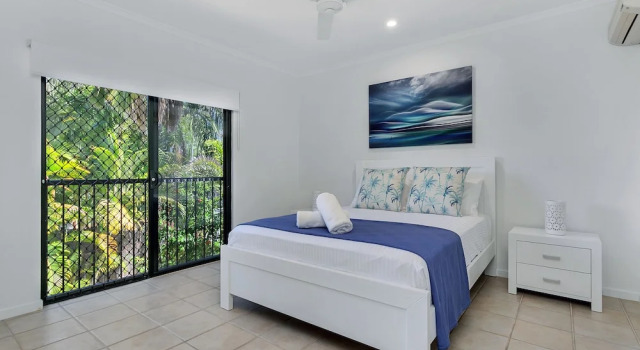 The Reef Retreat Palm Cove, Book Hotel Palm Cove Cairns Beaches