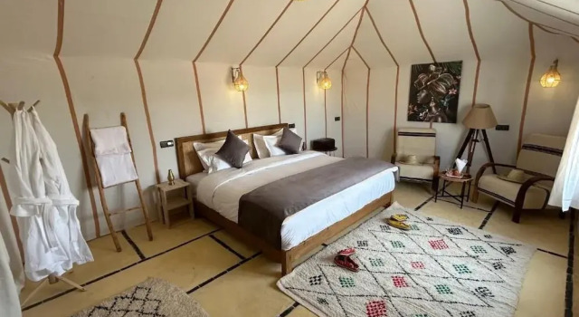 Desert Luxury Camp Merzouga, Rezervovat Hotel Hotely v Meknes-Tafilalet s parkováním, Parkování