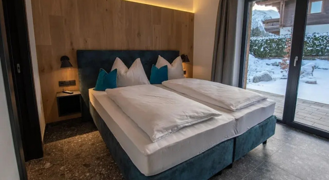 Chalet in Pinzgau Near Ski Slopes & Sauna