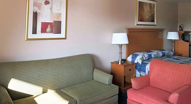 Люкс Rodeway Inn Silver Creek Inn