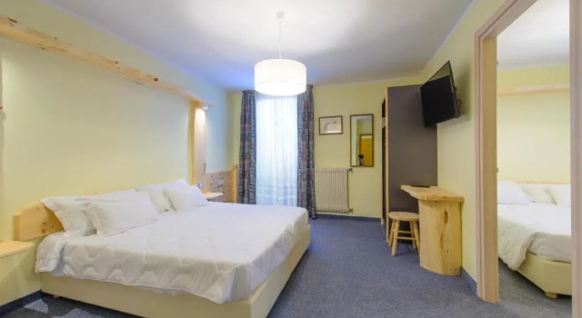 Семейный номер Standard с видом на горы Park Hotel Faloria