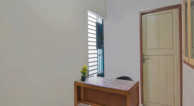 Hotel O Flamboyan 25 Homestay Syariah, Rezerwuj Hotel Pekanbaru Sumatra