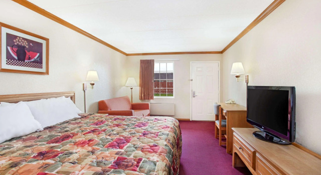 Days Inn by Wyndham Auburn, Boek Hotel Hotels in Indiana met ontbijt, Ontbijt