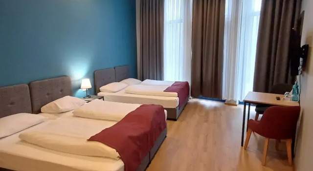 Четырёхместный номер Standard Отель Trip Inn Düsseldorf Neuss