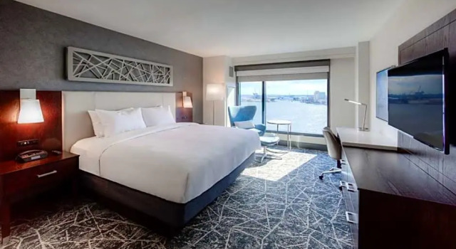 Номер Executive с видом на реку Hilton Norfolk The Main