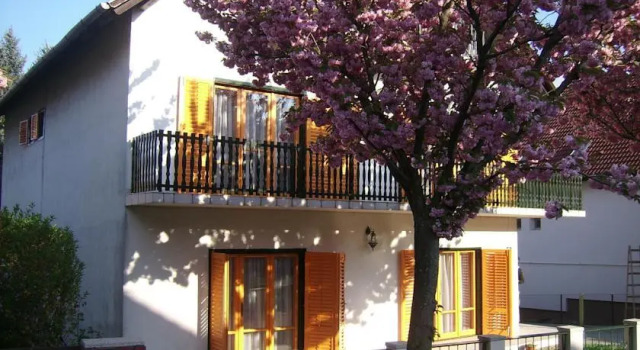 Corona Villa, Book Villa Hoteller i Western Transdanubia med parkering, Parkering