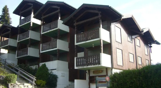 Appartement Les Gets, 3 pièces, 6 personnes - FR-1-623-109, Забронировать Апартаменты/квартира Отели Ле-Же с парковкой, рядом с Bikepark Les Gets, Парковка