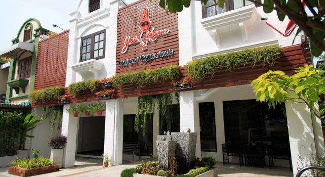 Yes vegan pattaya, Забронировать Отель Центральная Паттайя 