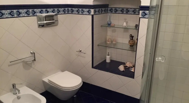 Трёхместный номер Standard с балконом и с видом на город B&B Lumasa