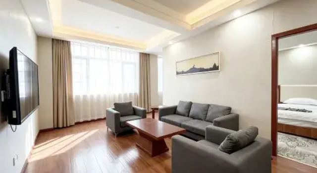 Люкс Business Liaoyuan Business Hotel