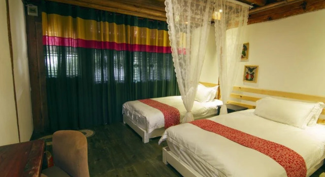 Shaxi Boutique Hostel, Book Hostel Shaxi Yunnan