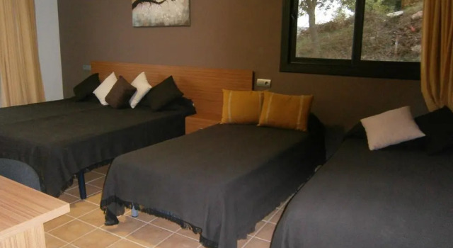 Hotel Cor De Prades, Rezervați Hotel Mont-ral Alt Camp