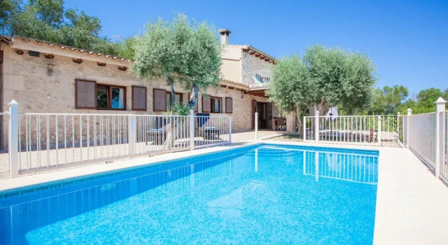 Вилла Sa Font in Petra With 3 Bedrooms and 2 Bathrooms