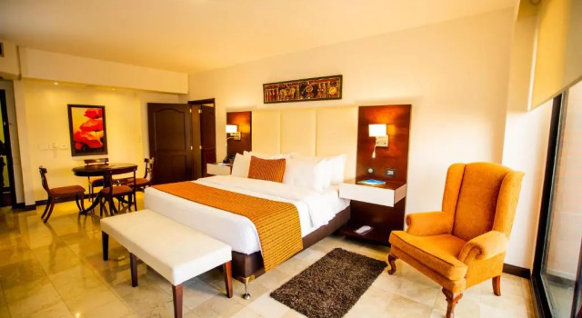 Suite Hotel Dann Carlton Cali