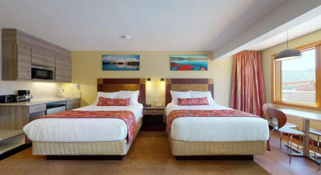 Двухместный номер Standard с видом на бассейн Surfside On The Lake