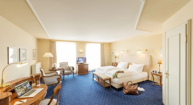 Двухместный номер Comfort c 1 комнатой Hotel Erbprinz - Gourmet & Spa
