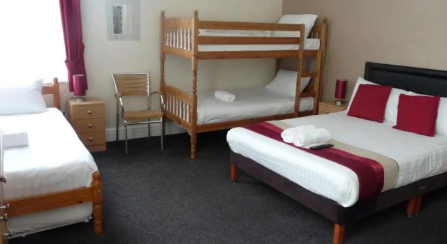 Семейный номер Standard Hilbre Hotel