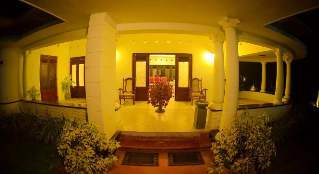 Hill4 Residence