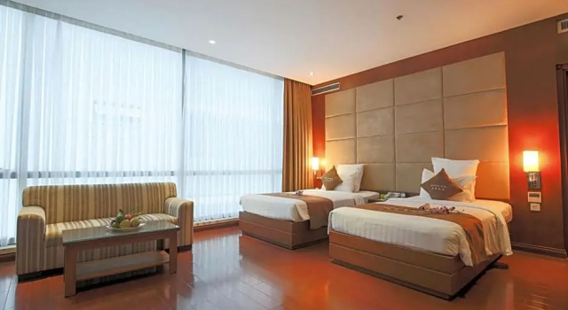 Номер Deluxe Eden Star Saigon Hotel