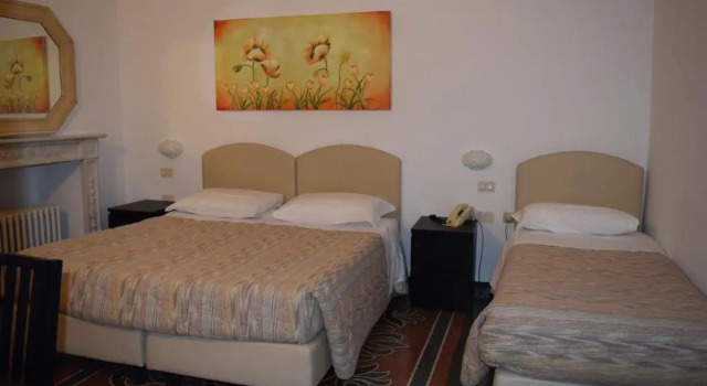 Трёхместный номер Standard Hotel Lido