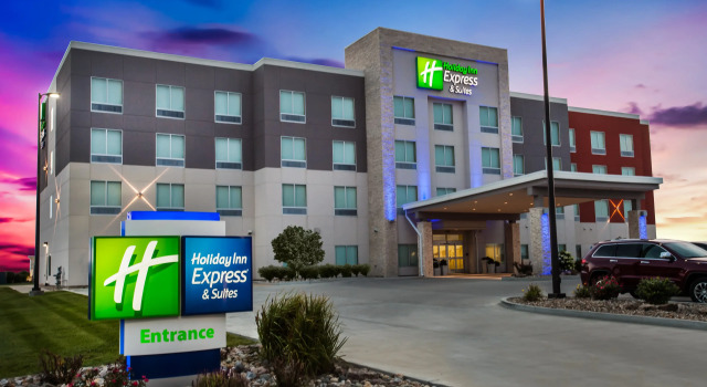 Holiday Inn Express & Suites Litchfield, an IHG Hotel, Buchen Sie Hotel Litchfield Illinois