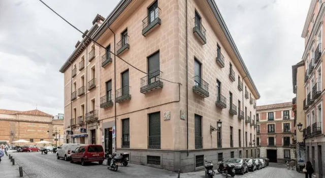 Líbere Madrid Palacio Real, Забронировать Отель Отели Мадрида 3 звезды, рядом с Barcelo Theatre, 3*