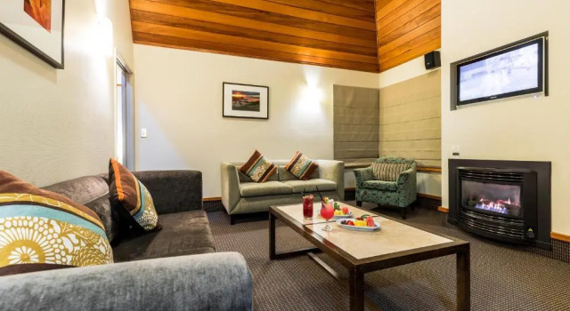 Люкс Distinction Te Anau Hotel & Villas