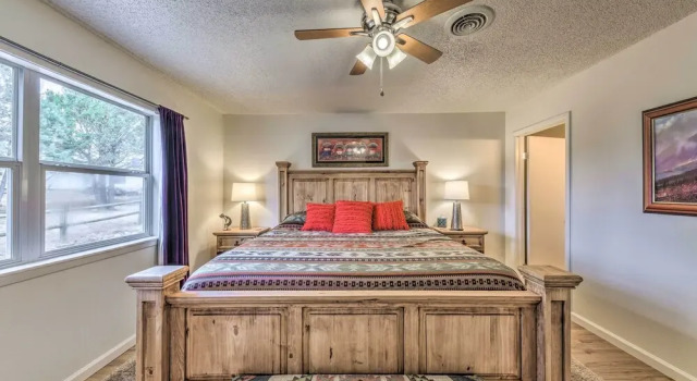 Ruidoso House w/ Beautiful Indoor & Outdoor Space!, Varaa Lomakoti Ruidoso New Mexico