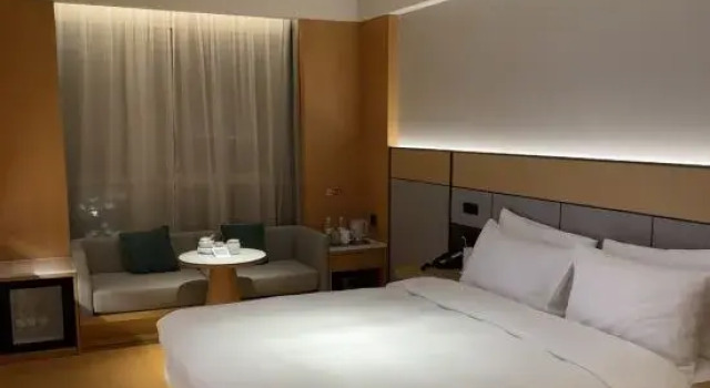 Люкс Zhongshan Yongyi Hotel