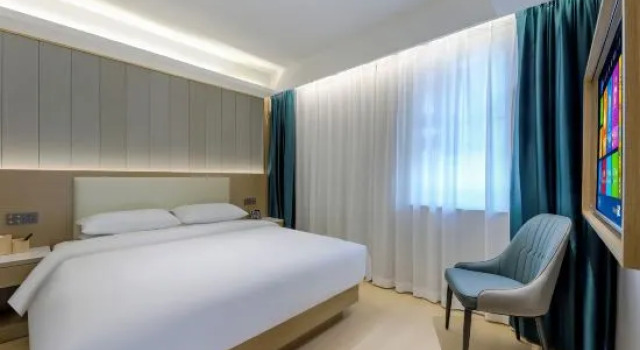 Люкс Deluxe Business Travel All Seasons Hotel