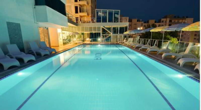 Noma Hotel, Забронировать Отель Отели Айас с парковкой, Парковка