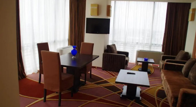 Двухместный люкс Mari Vila Hotel