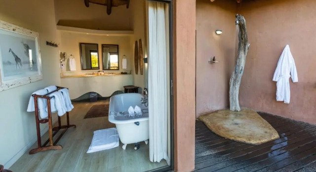 Семейный люкс Deluxe Impodimo Game Lodge