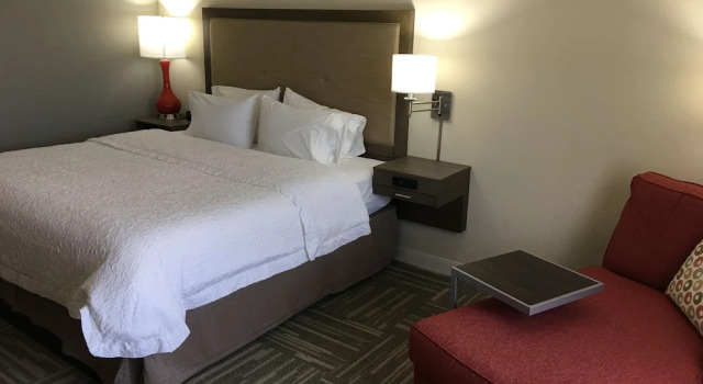 Двухместная студия Hampton Inn McPherson