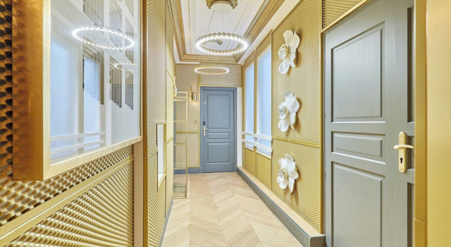 Апартаменты Superb AC- 2bdr Apartement Montaigne/arc de Triomphe