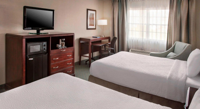 Четырёхместный номер Standard Fairfield Inn & Suites by Marriott Great Barrington Lenox/Berkshires