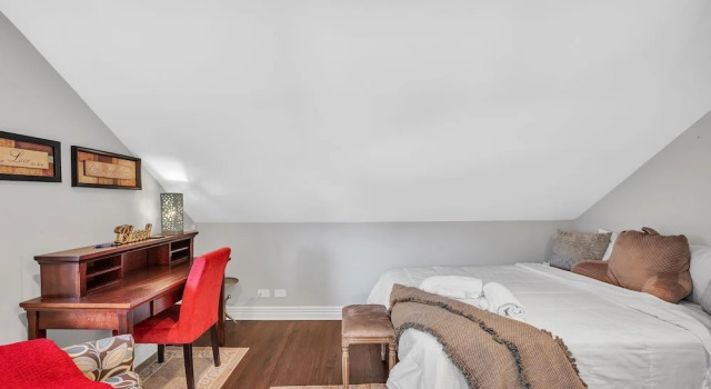 Serene & Charming 5br Des Plaines Getaway 5 Bedroom Home by RedAwning, Забронировать Отель Отели Иллинойс 3 звезды, 3*