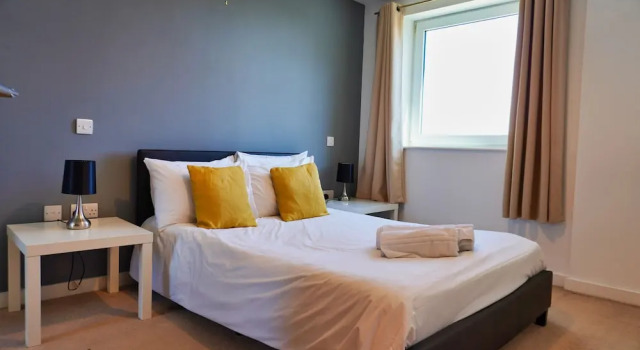 Двухместные апартаменты Gunwharf Quays Harbour Apartments