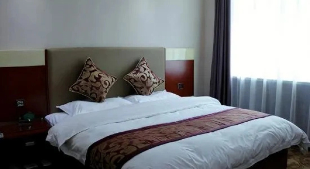 Suite Business Qin Rong Hotel