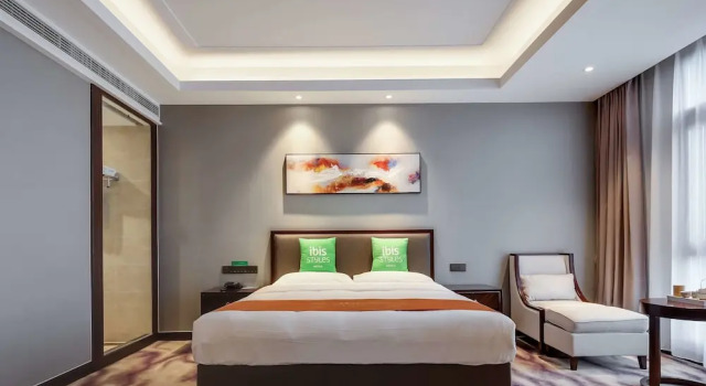 Номер Superior ibis Styles Nanjing Qilin Gate Hotel