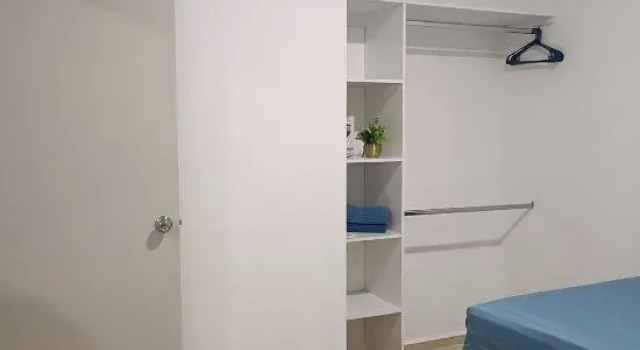 Апартаменты Charming Apartment Hoestel Reiden!