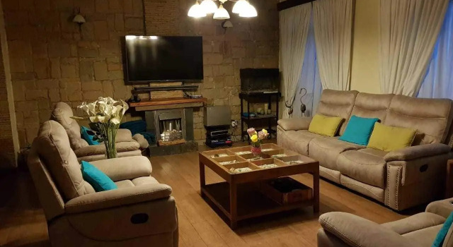 Alkasim, Book Villa Cottages in Nairobi, Cottage