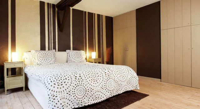 Spacious Holiday Home in Bruges with Hot Tub
