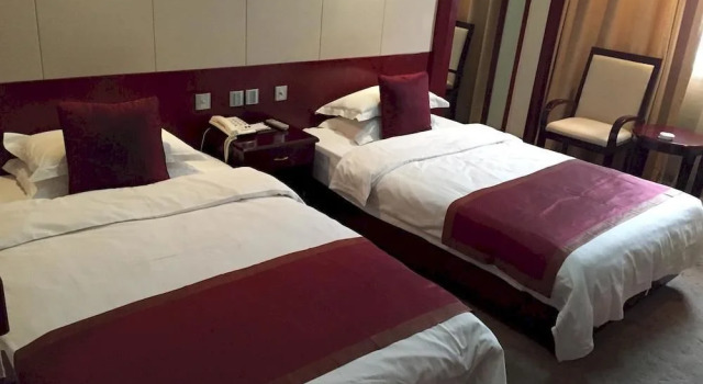 Du Kang Hotel, Book Hotel Zhongyuan District 