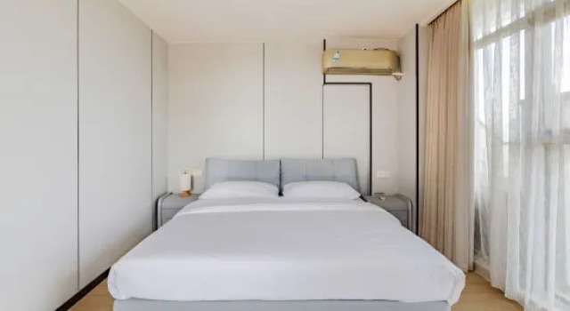 Люкс с 2 комнатами с балконом и с видом на озеро Huangshan Taiping Lake Cool Time Homestay