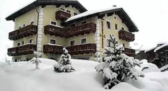 Dreier Junior-Suite Hotel Alba