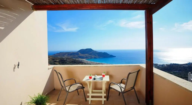 Полулюкс Superior Stefanos Village Hotel