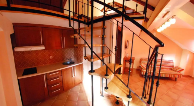 Студия Дуплекс с видом на сад Apartments Ivetić