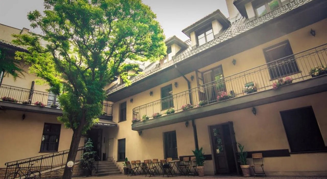 Nobilton Hotel