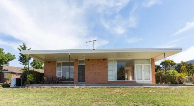 Cottage 4 camere Riverfront Motel & Villas
